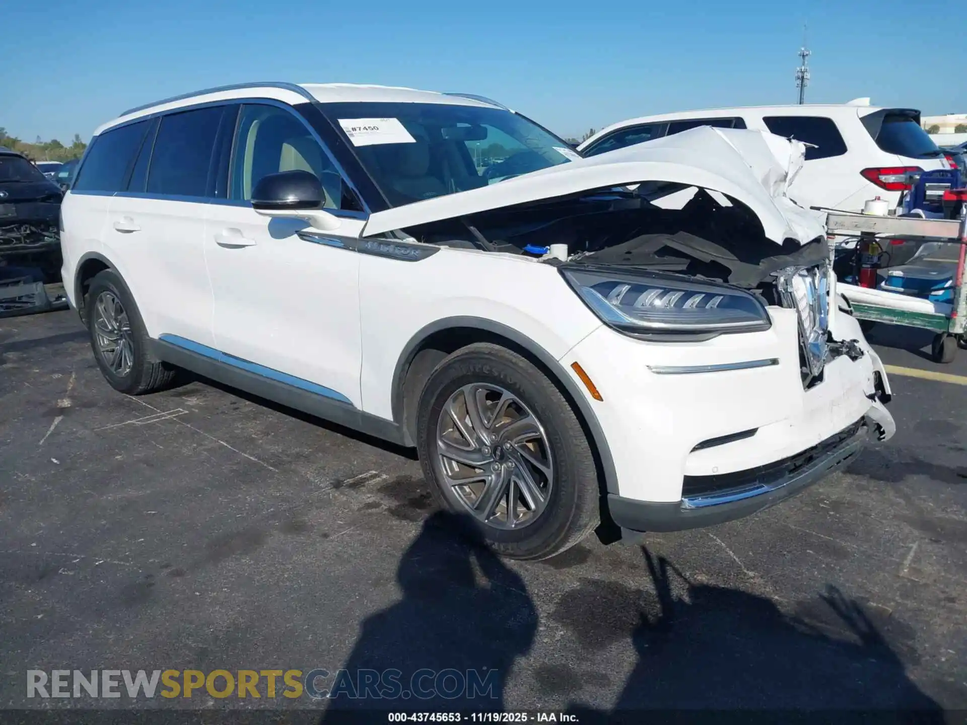 1 Photograph of a damaged car 5LM5J6WC6MGL06780 LINCOLN AVIATOR 2021