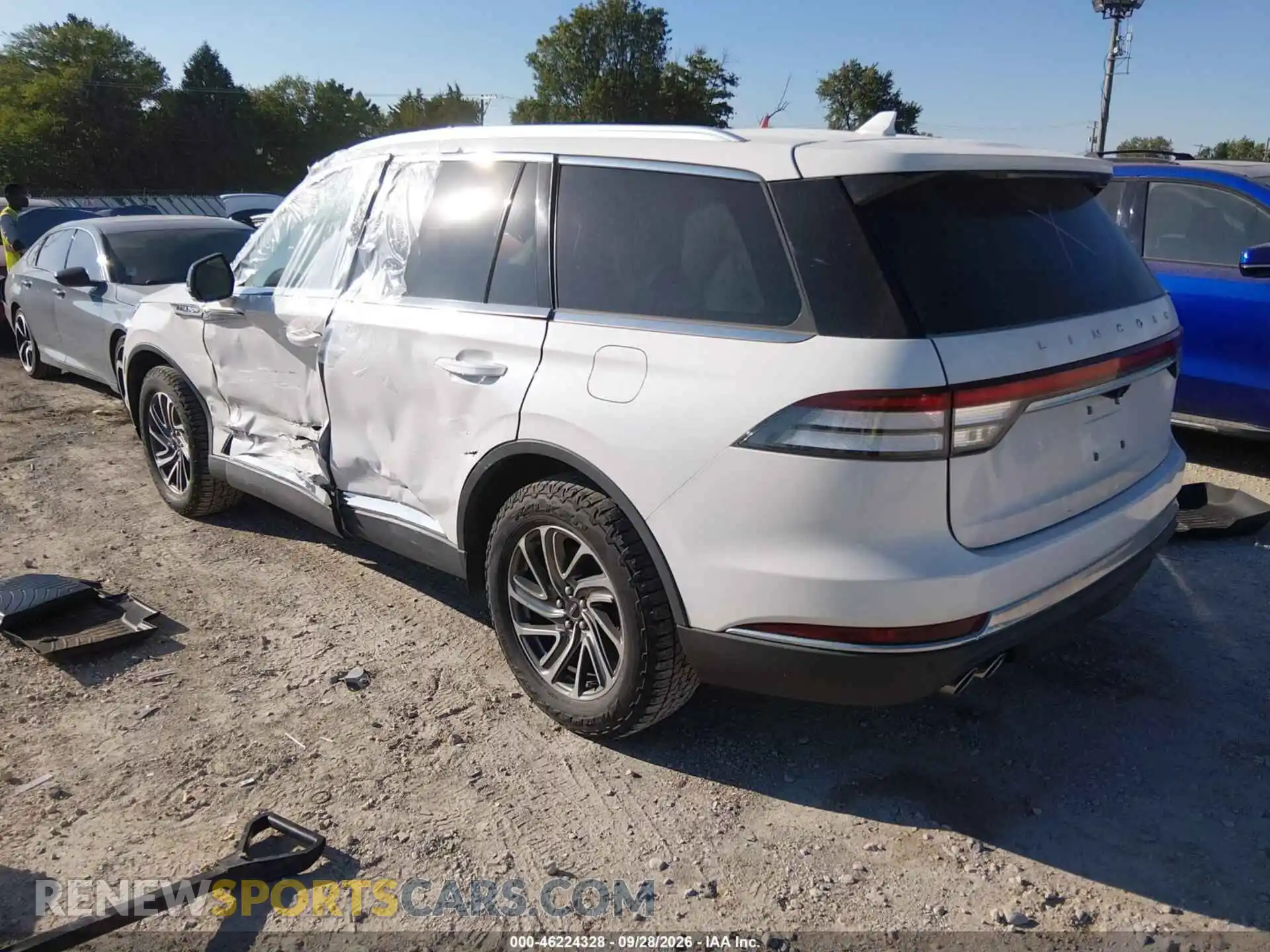 3 Photograph of a damaged car 5LM5J6XC9MGL13513 LINCOLN AVIATOR 2021