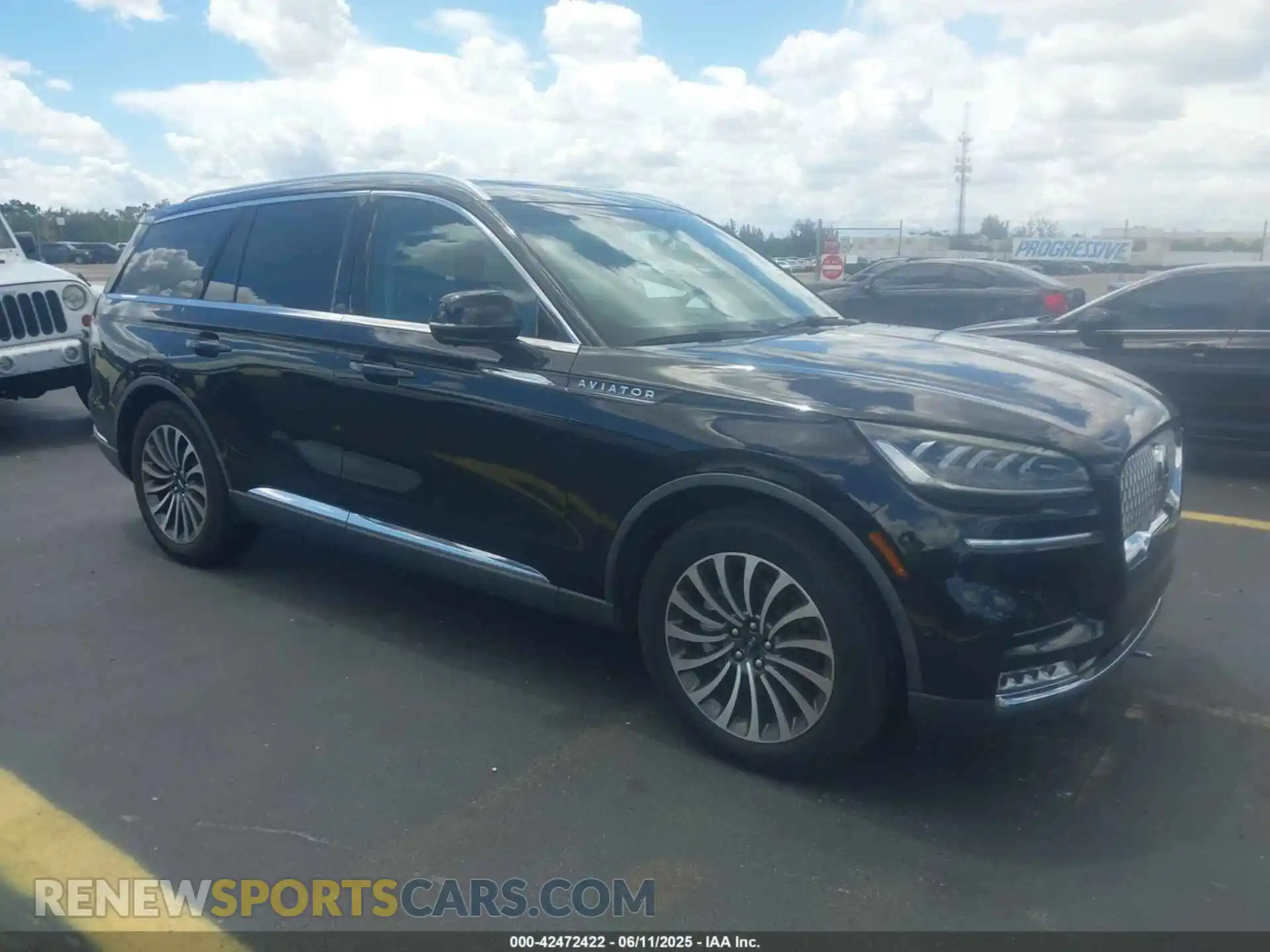 1 Photograph of a damaged car 5LM5J7WC0MGL12385 LINCOLN AVIATOR 2021