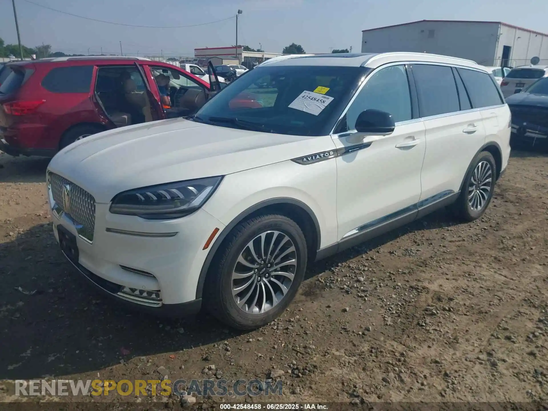 2 Photograph of a damaged car 5LM5J7WC2MGL01985 LINCOLN AVIATOR 2021