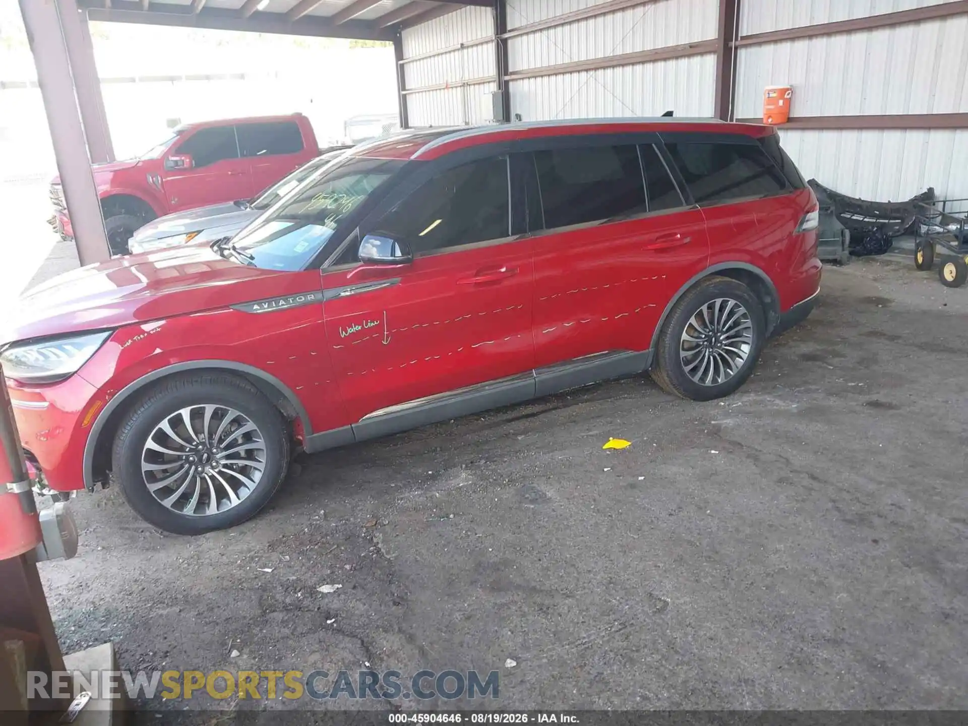 2 fotografías del automóvil dañado 5LM5J7WC4MGL11627 LINCOLN AVIATOR 2021