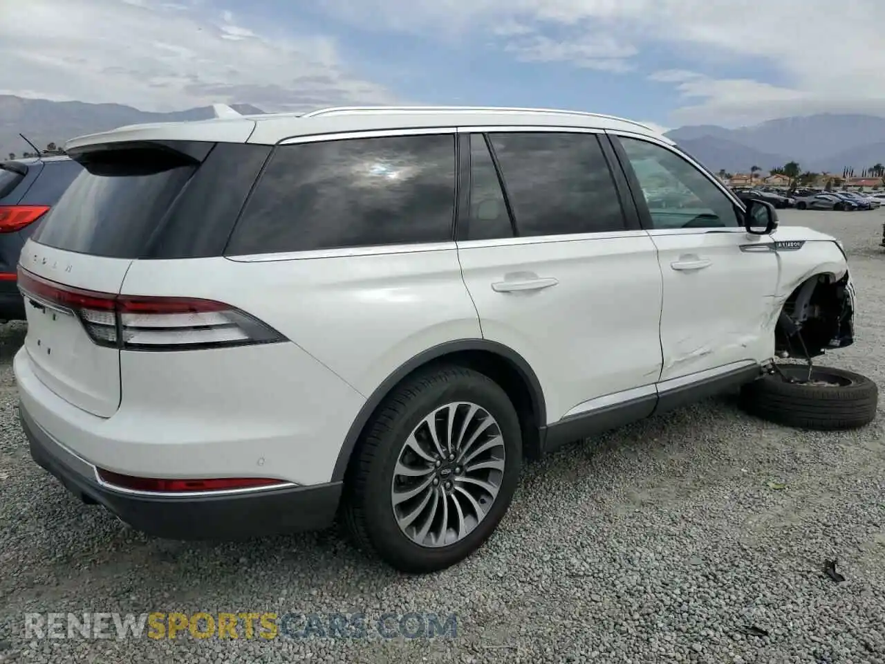 3 Photograph of a damaged car 5LM5J7WCXMGL02334 LINCOLN AVIATOR 2021