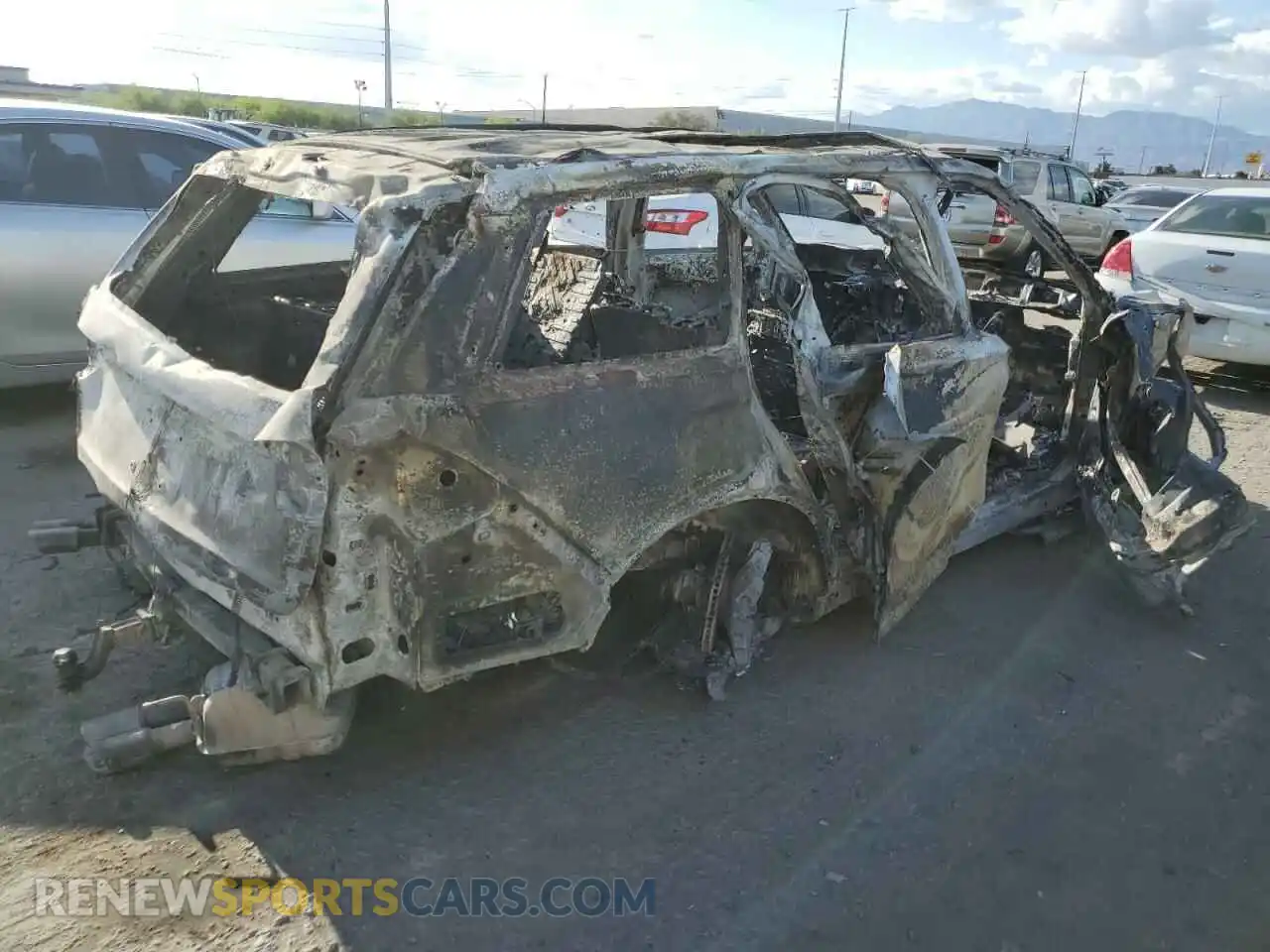 3 Photograph of a damaged car 5LM5J7XC1MGL07470 LINCOLN AVIATOR 2021
