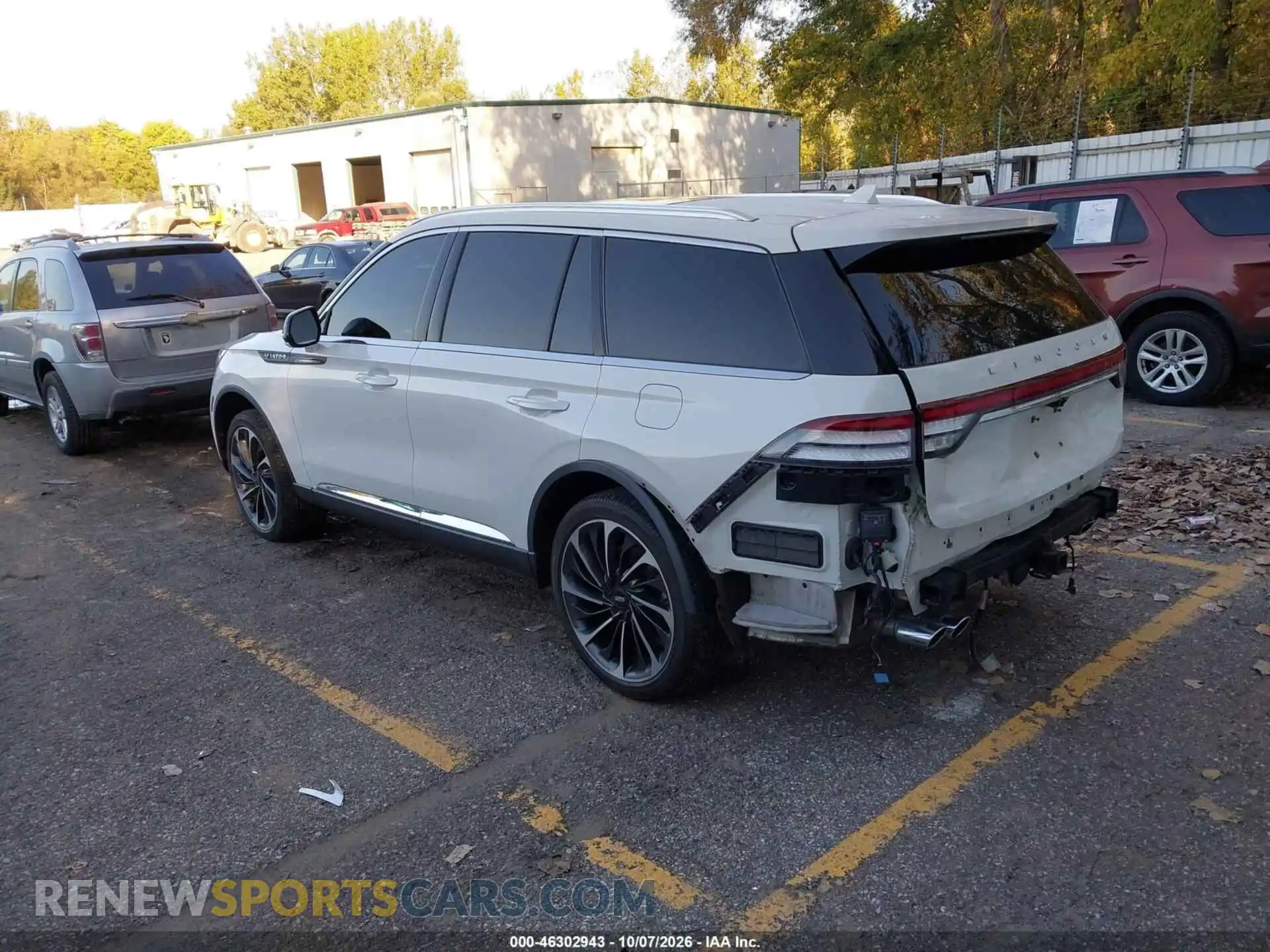 3 Photograph of a damaged car 5LM5J7XC4MGL07091 LINCOLN AVIATOR 2021