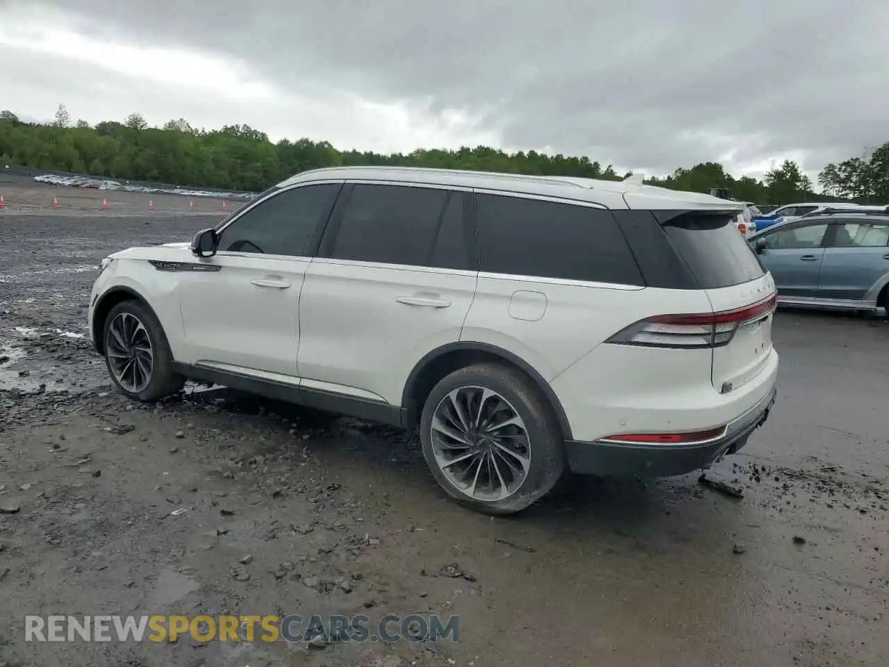 2 Photograph of a damaged car 5LM5J7XC6MGL14110 LINCOLN AVIATOR 2021