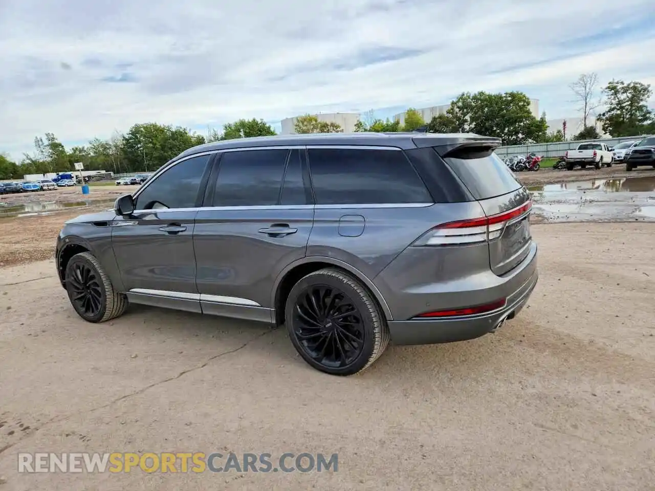 2 Photograph of a damaged car 5LM5J7XC7MGL03004 LINCOLN AVIATOR 2021