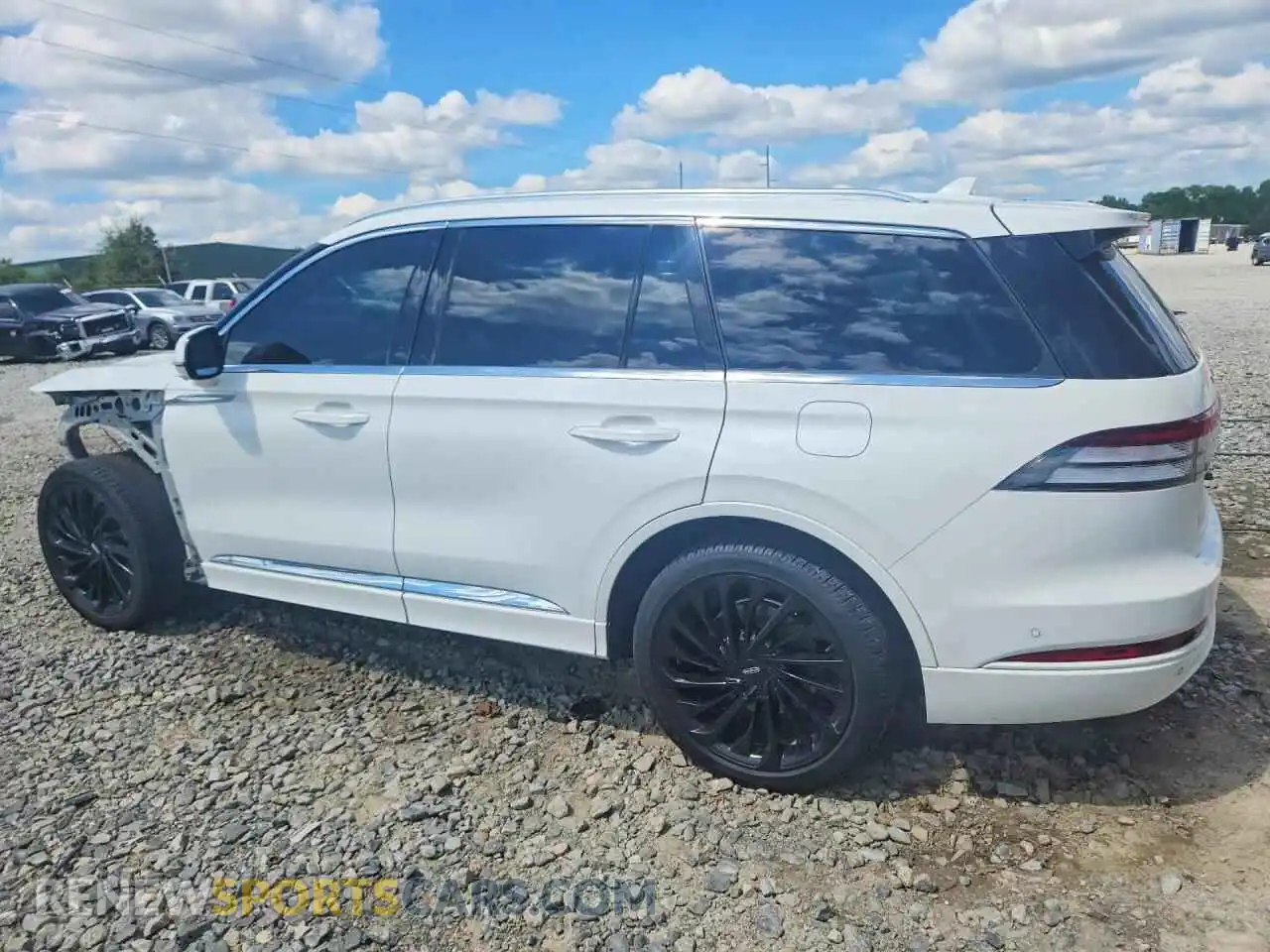 2 Photograph of a damaged car 5LM5J7XC9MGL06664 LINCOLN AVIATOR 2021