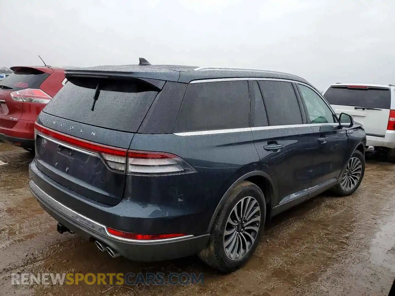 3 Photograph of a damaged car 5LM5J7XC9MGL18314 LINCOLN AVIATOR 2021