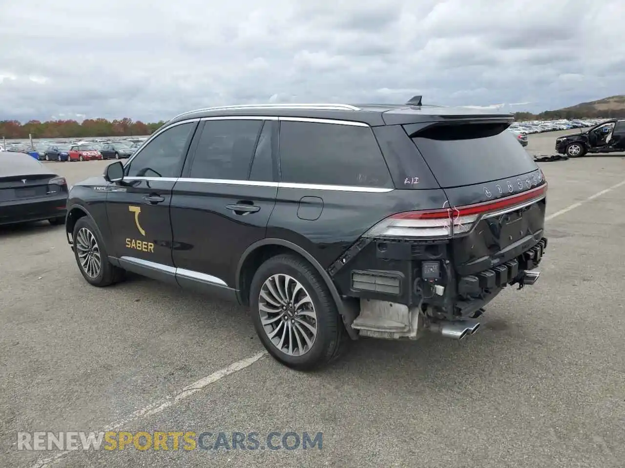2 Photograph of a damaged car 5LM5J6XC7NGL19585 LINCOLN AVIATOR 2022