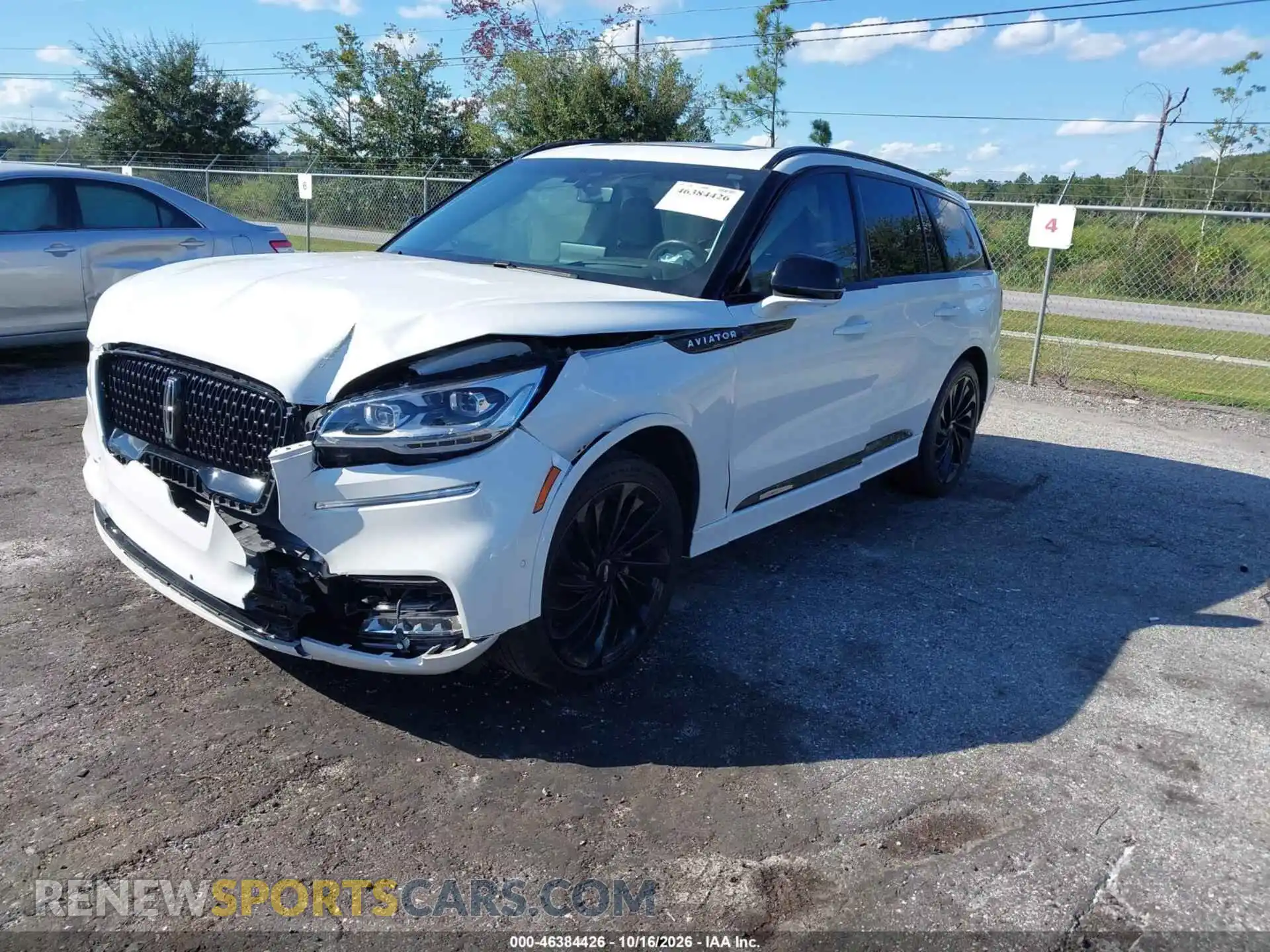 2 Photograph of a damaged car 5LM5J7WC3NGL14441 LINCOLN AVIATOR 2022