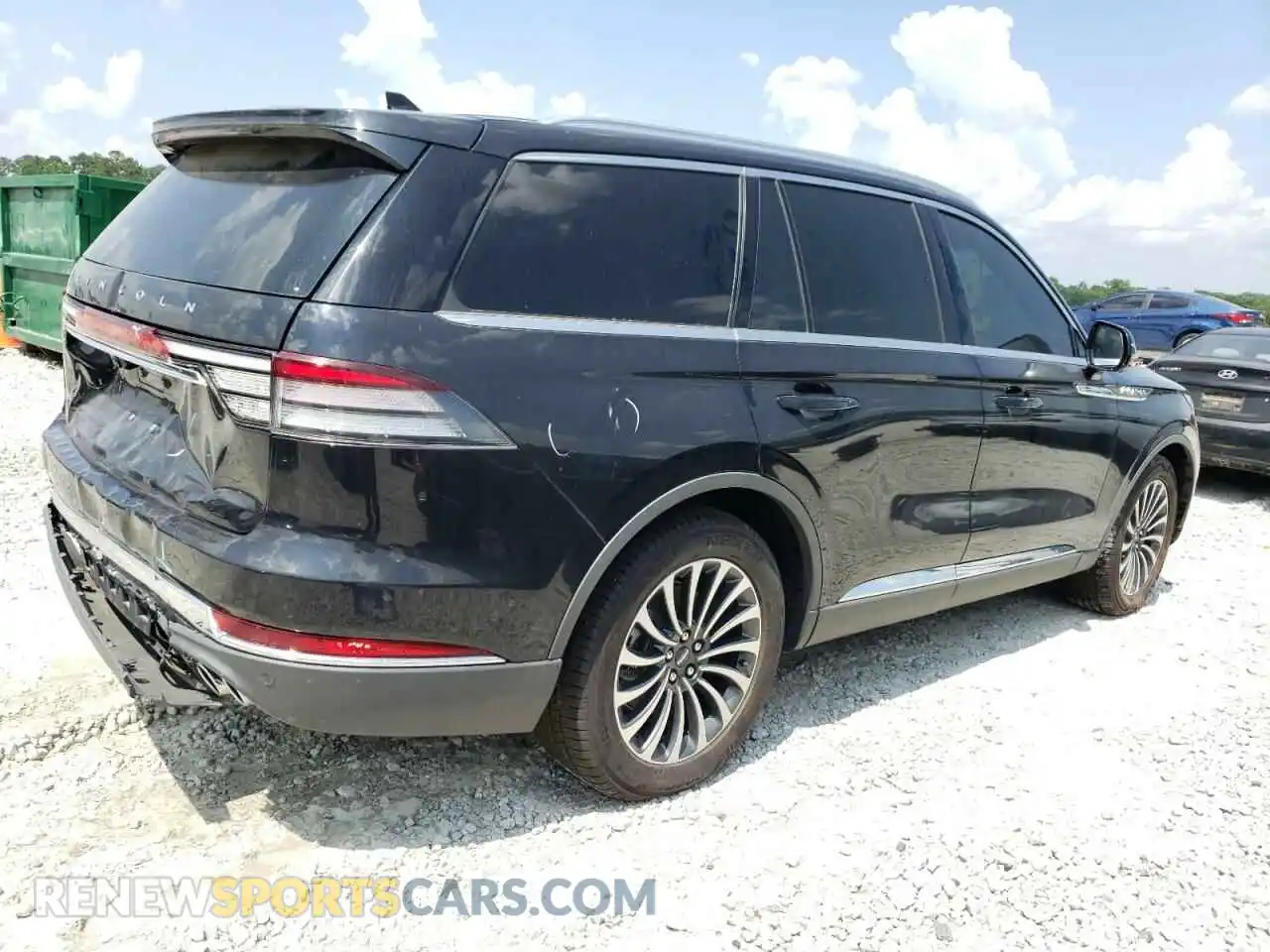 3 Photograph of a damaged car 5LM5J7WC8NGL09123 LINCOLN AVIATOR 2022