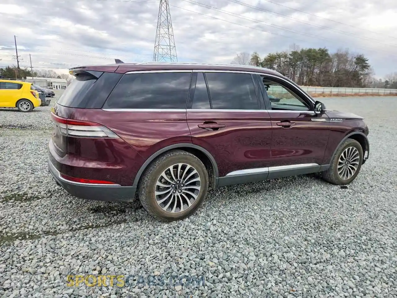 3 Photograph of a damaged car 5LM5J7XC2NGL08676 LINCOLN AVIATOR 2022