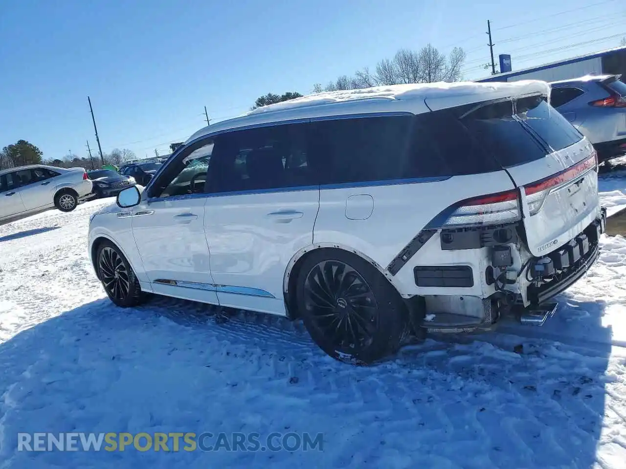 2 fotografías del automóvil dañado 5LM5J7XC3NGL06824 LINCOLN AVIATOR 2022