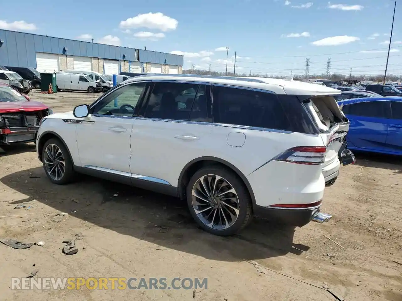 2 Photograph of a damaged car 5LM5J7XC8NGL01604 LINCOLN AVIATOR 2022