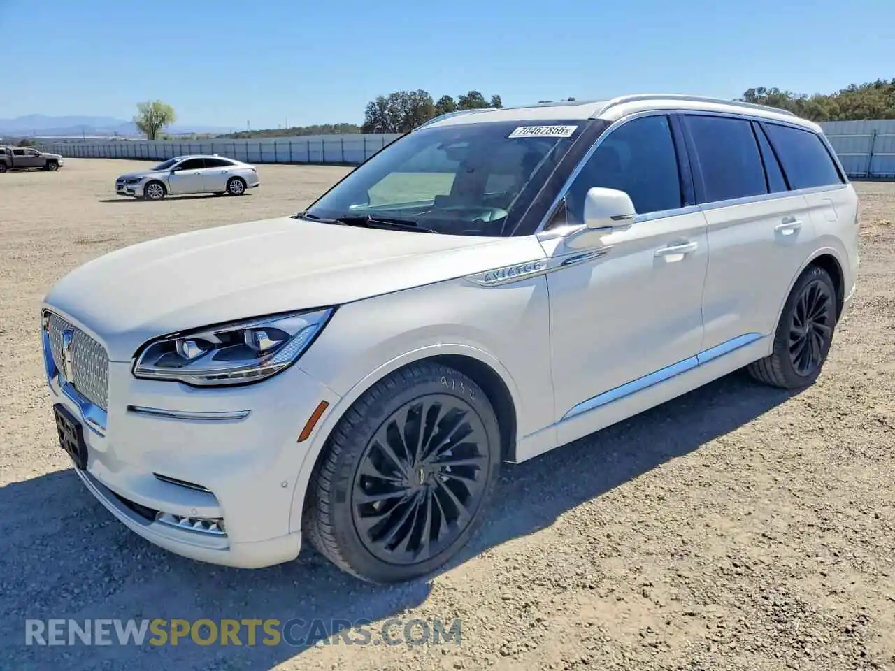 1 Photograph of a damaged car 5LM5J7XCXNGL03211 LINCOLN AVIATOR 2022