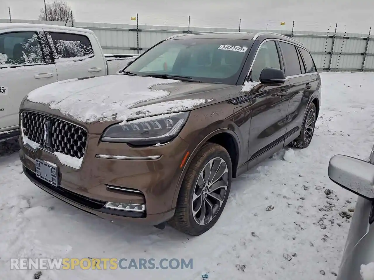 1 Фотография поврежденного автомобиля 5LMYJ8XY1NNL00529 LINCOLN AVIATOR 2022