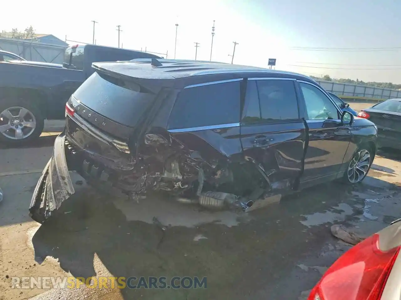 3 Фотография поврежденного автомобиля 5LMYJ8XY1PNL02476 LINCOLN AVIATOR 2023