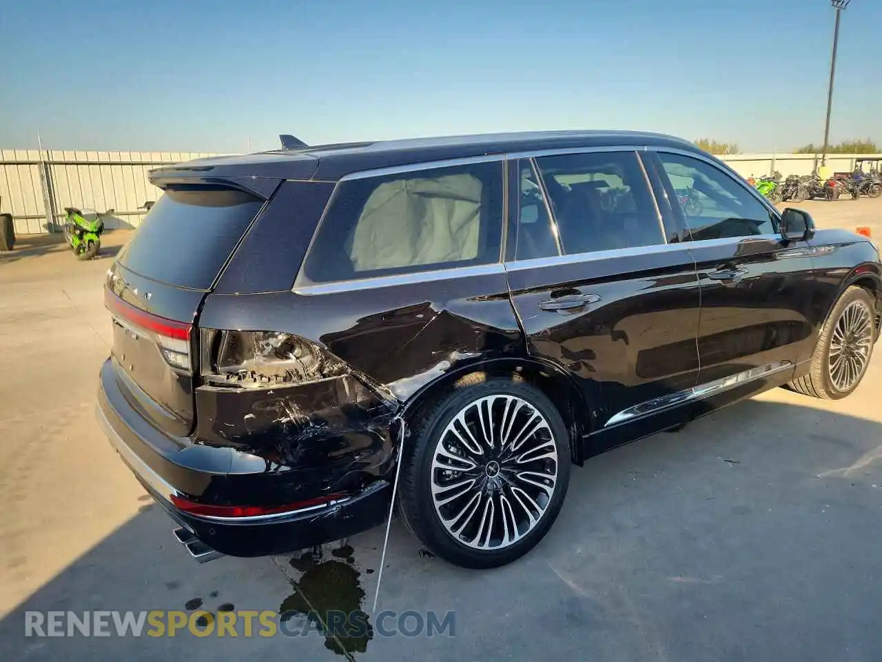 3 fotografías del automóvil dañado 5LM5J9XCXRGL01573 LINCOLN AVIATOR 2024