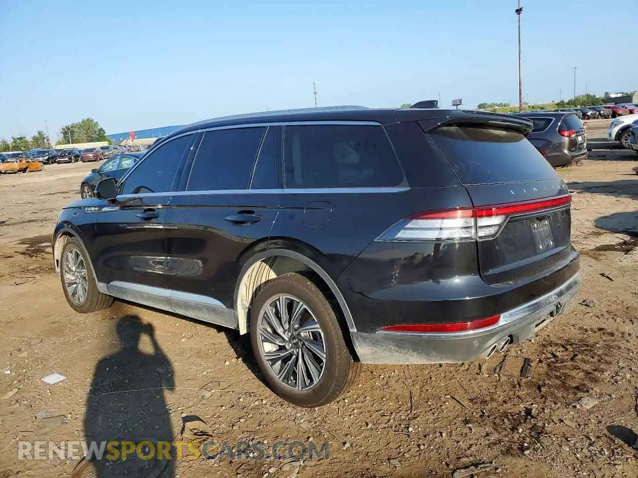 2 fotografías del automóvil dañado 5LM5J6XC7SGL27651 LINCOLN AVIATOR 2025