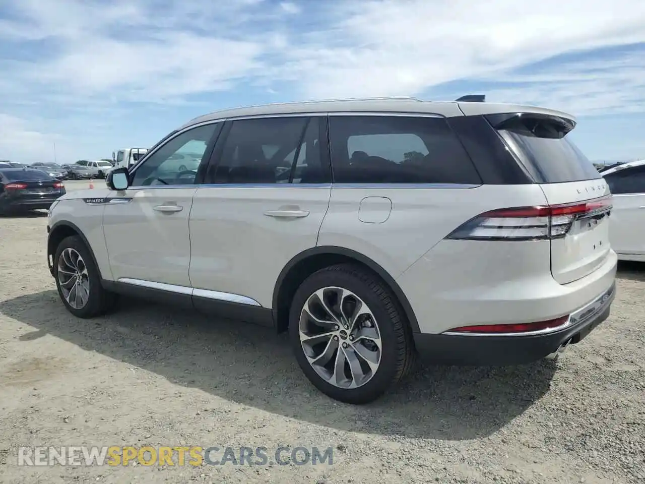 2 Photograph of a damaged car 5LM5J7XC3SGL00436 LINCOLN AVIATOR 2025