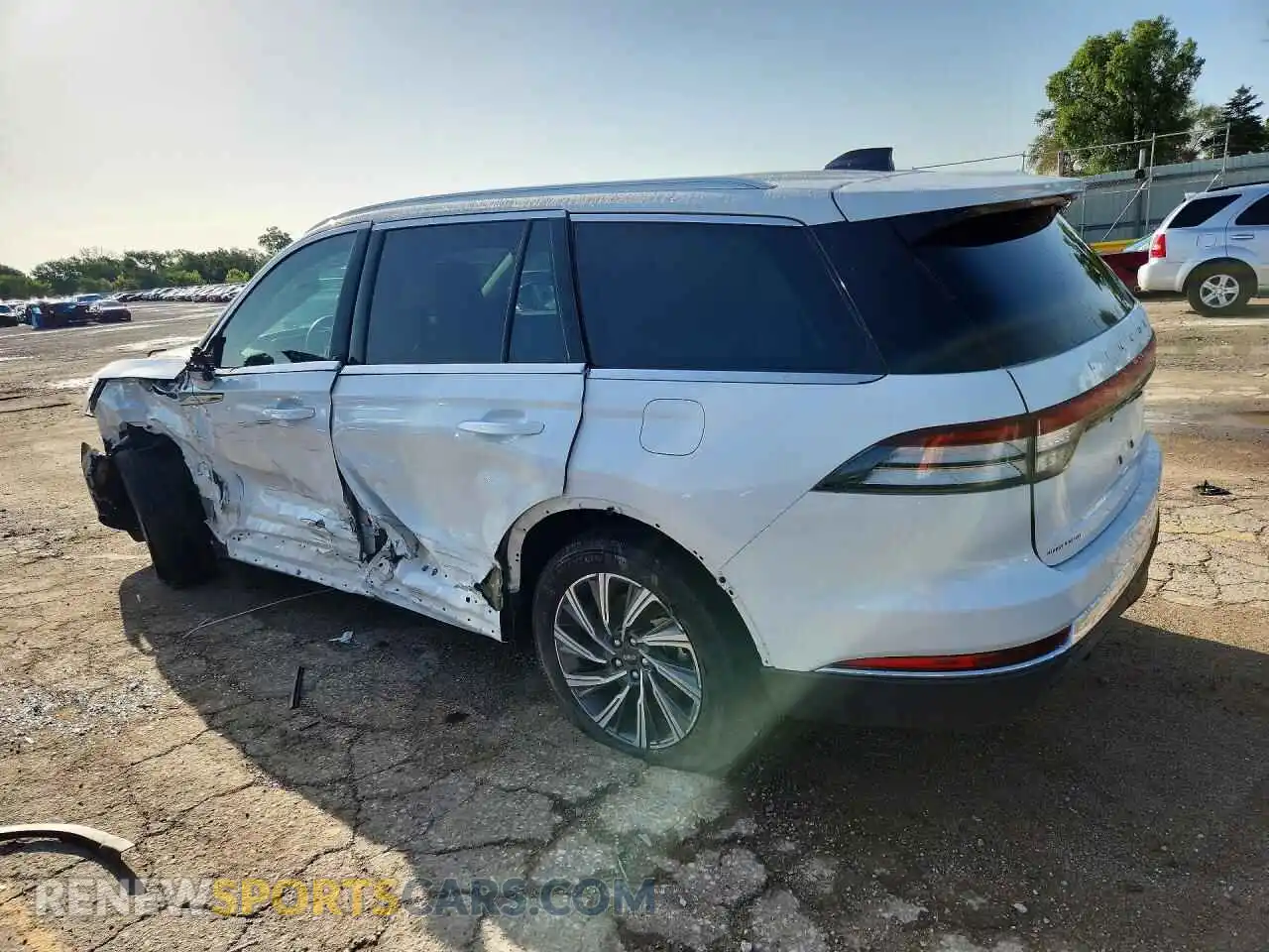 2 Photograph of a damaged car 5LM5J6XC7TGL06803 LINCOLN AVIATOR 2026