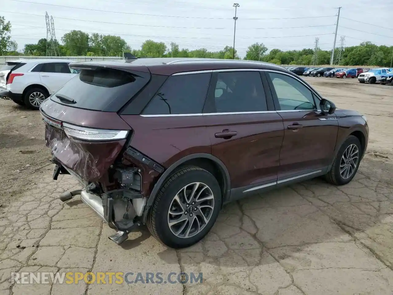3 Photograph of a damaged car 5LMCJ1C90LUL21133 LINCOLN CORSAIR 2020