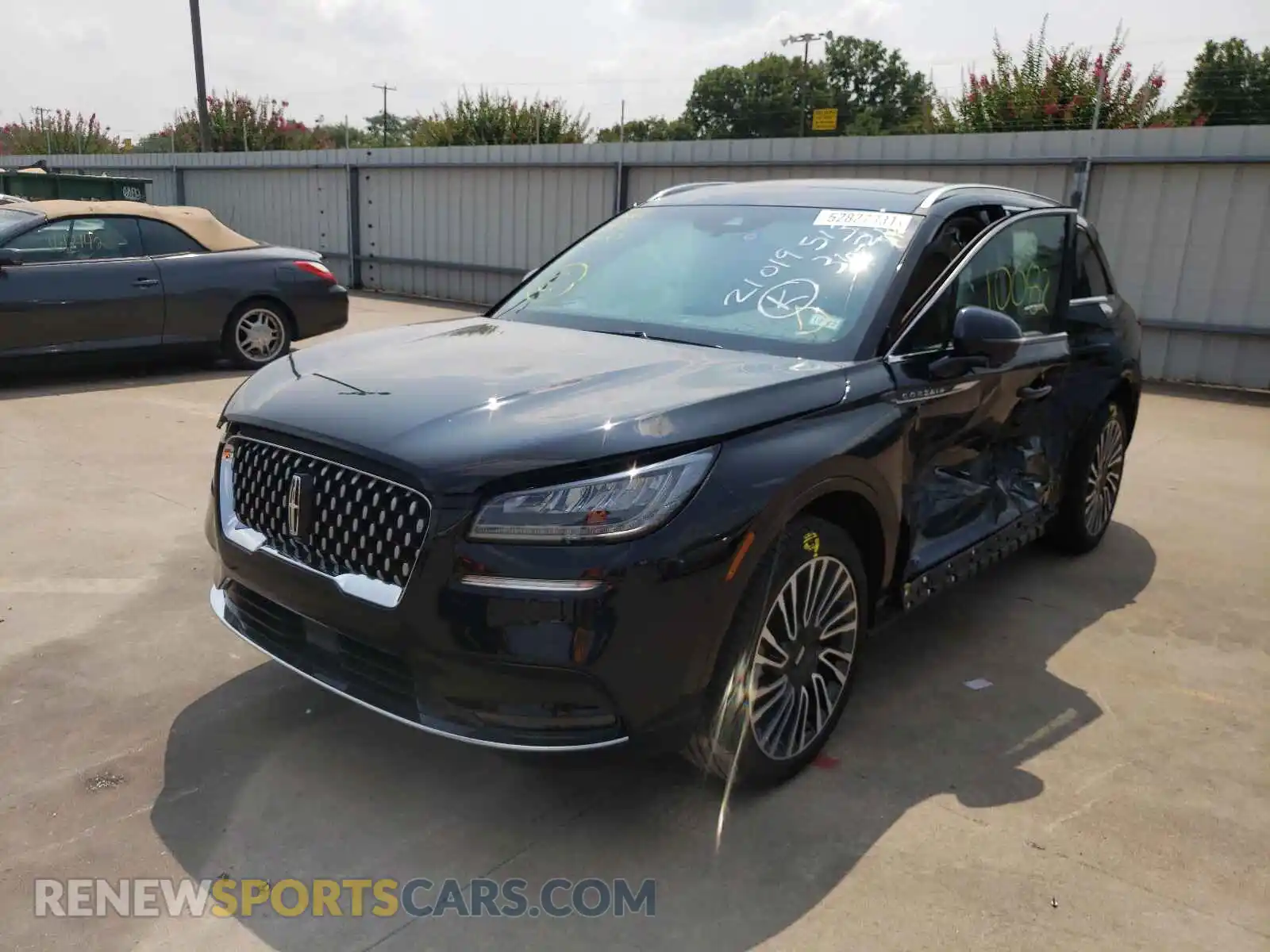2 Photograph of a damaged car 5LMCJ2C96LUL26553 LINCOLN CORSAIR 2020