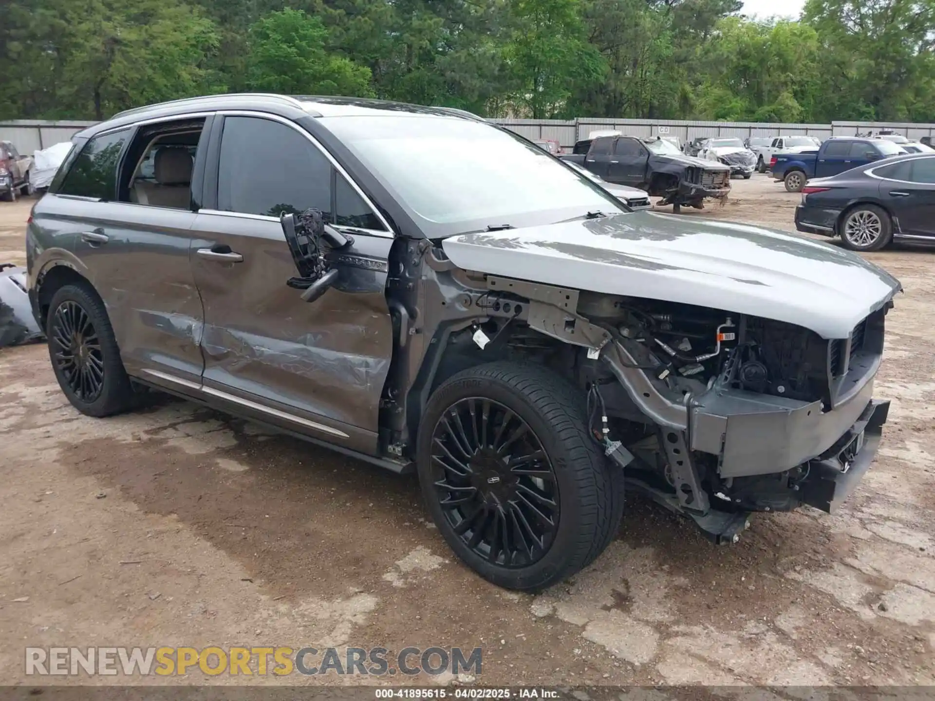 1 Photograph of a damaged car 5LMCJ2C9XMUL01785 LINCOLN CORSAIR 2021