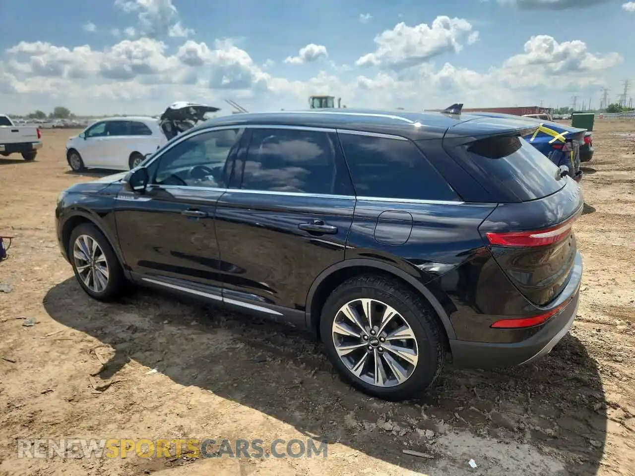 2 fotografías del automóvil dañado 5LMCJ2D94MUL14207 LINCOLN CORSAIR 2021
