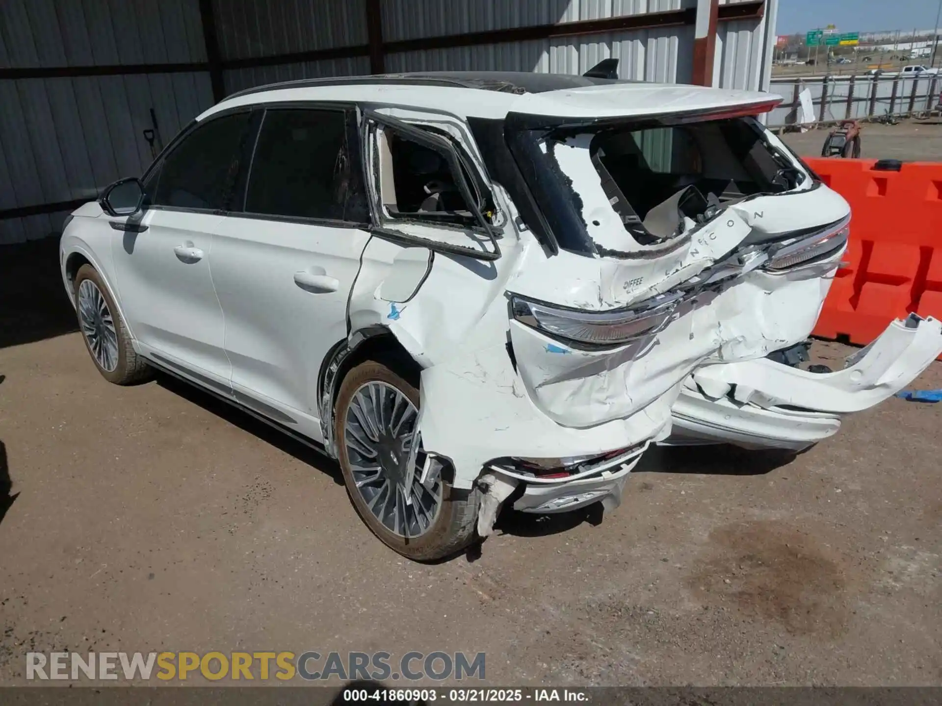 3 Photograph of a damaged car 5LMCJ2DHXMUL21251 LINCOLN CORSAIR 2021