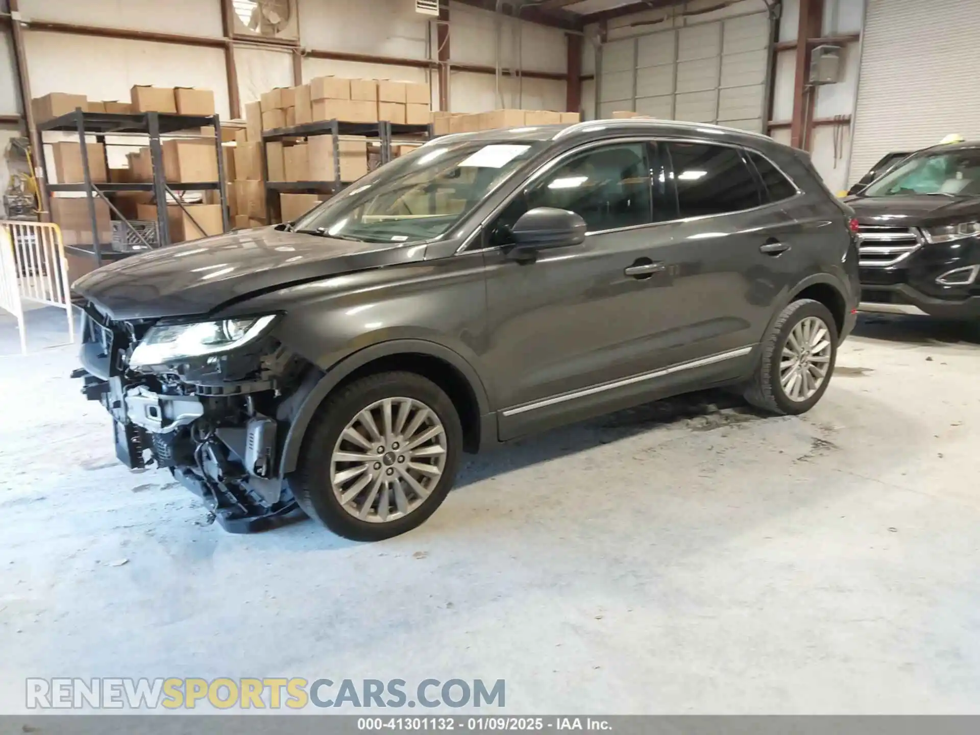 2 Photograph of a damaged car 5LMCJ1C99KUL52153 LINCOLN MKC 2019