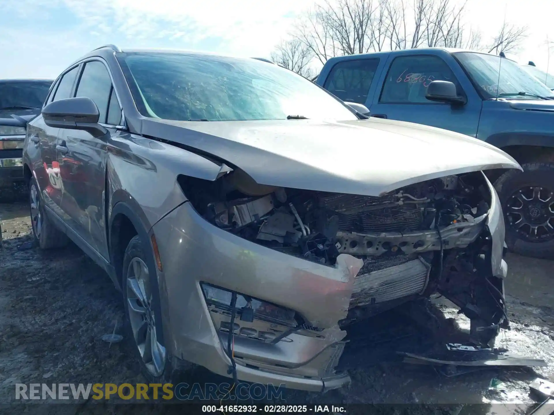 1 fotografías del automóvil dañado 5LMCJ2D92KUL12338 LINCOLN MKC 2019