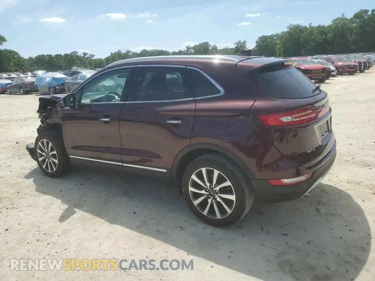 2 Photograph of a damaged car 5LMCJ3C99KUL37339 LINCOLN MKC 2019