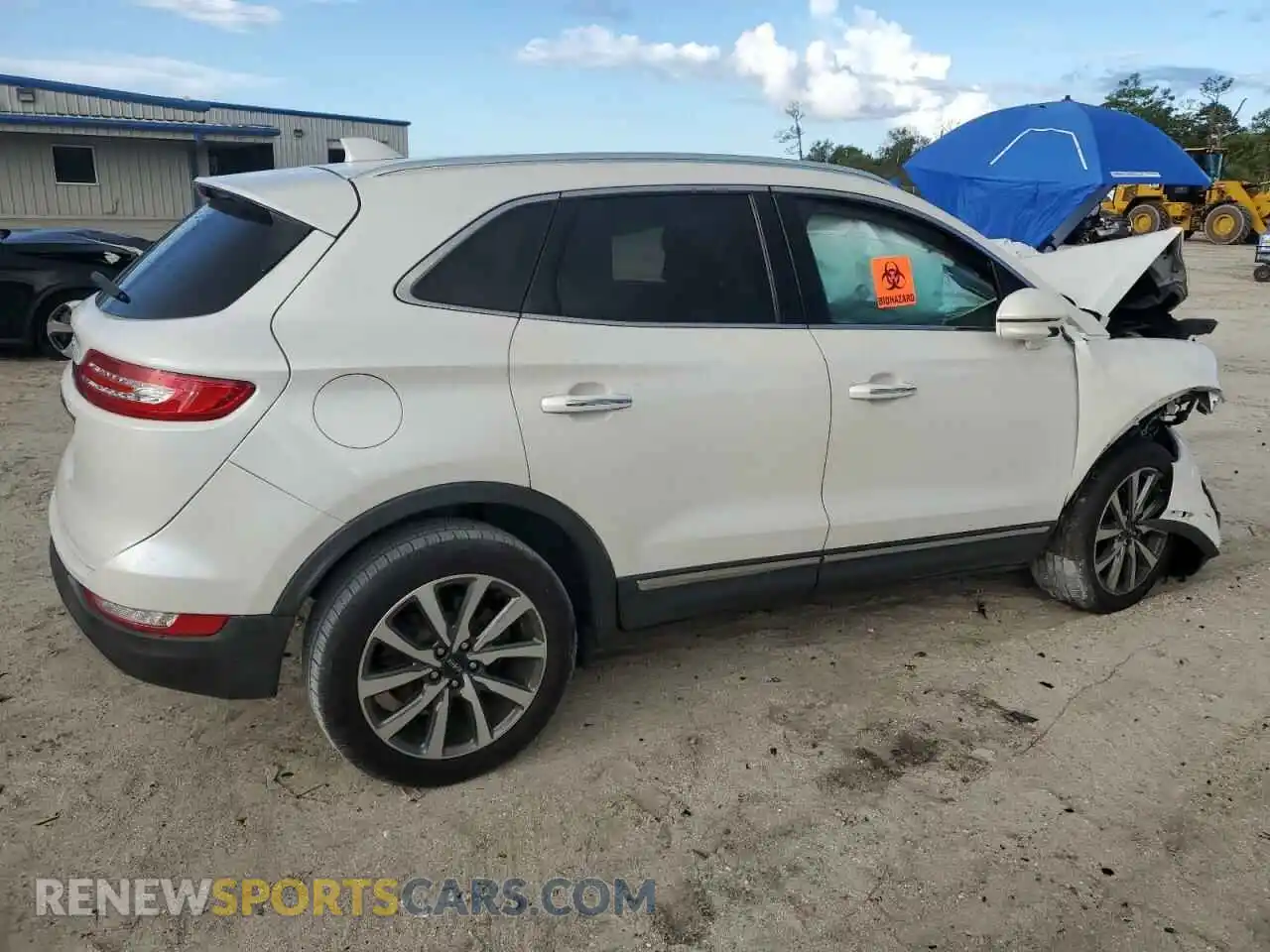 3 Photograph of a damaged car 5LMCJ3C9XKUL02034 LINCOLN MKC 2019