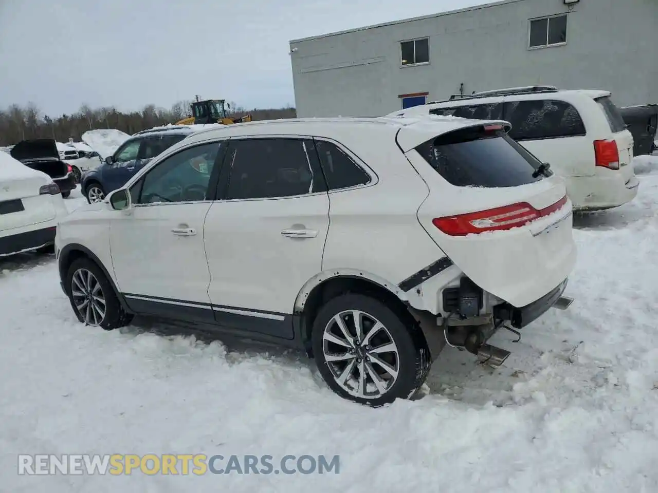 2 Photograph of a damaged car 5LMCJ3D96KUL48197 LINCOLN MKC 2019