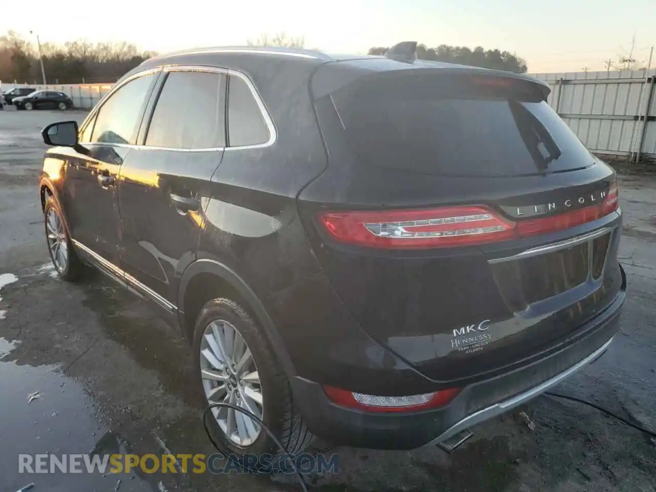 2 Photograph of a damaged car 5LMCJ1C91KUL08079 LINCOLN MKZ 2019