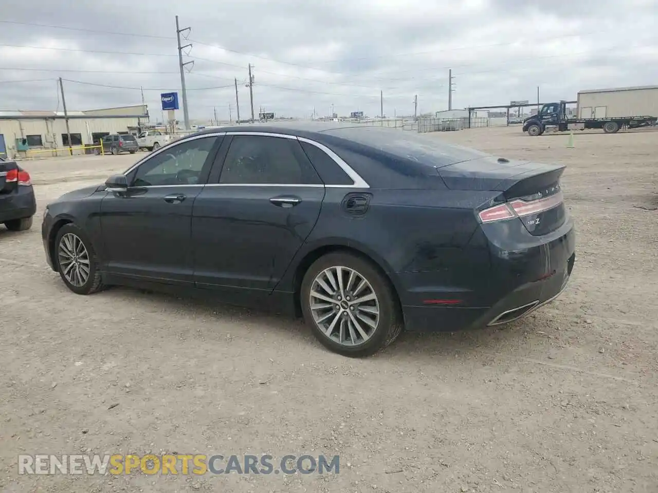 2 fotografías del automóvil dañado 3LN6L5A97LR606083 LINCOLN MKZ 2020