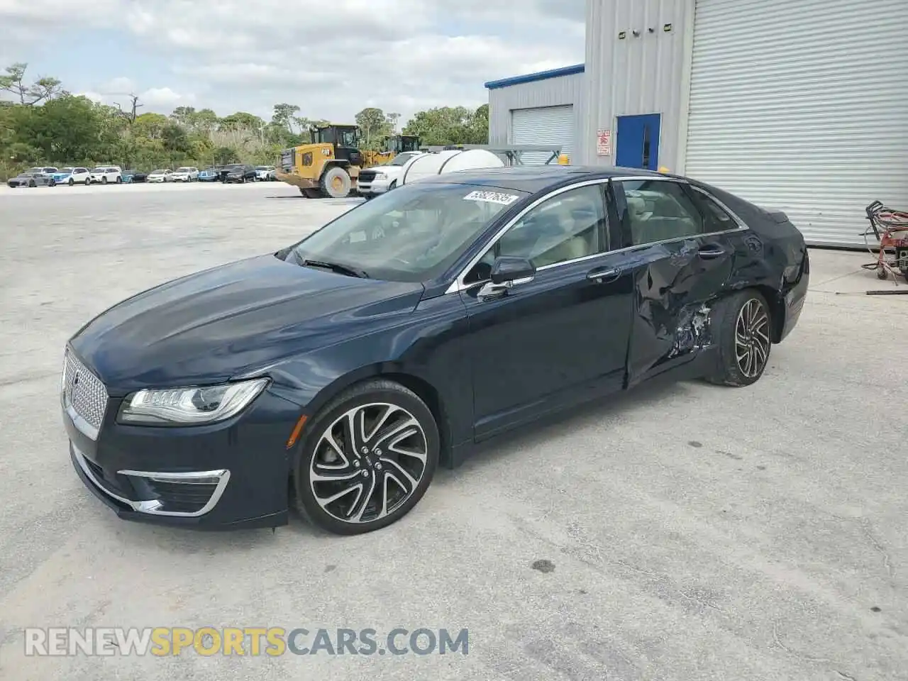1 Photograph of a damaged car 3LN6L5E99LR608752 LINCOLN MKZ 2020