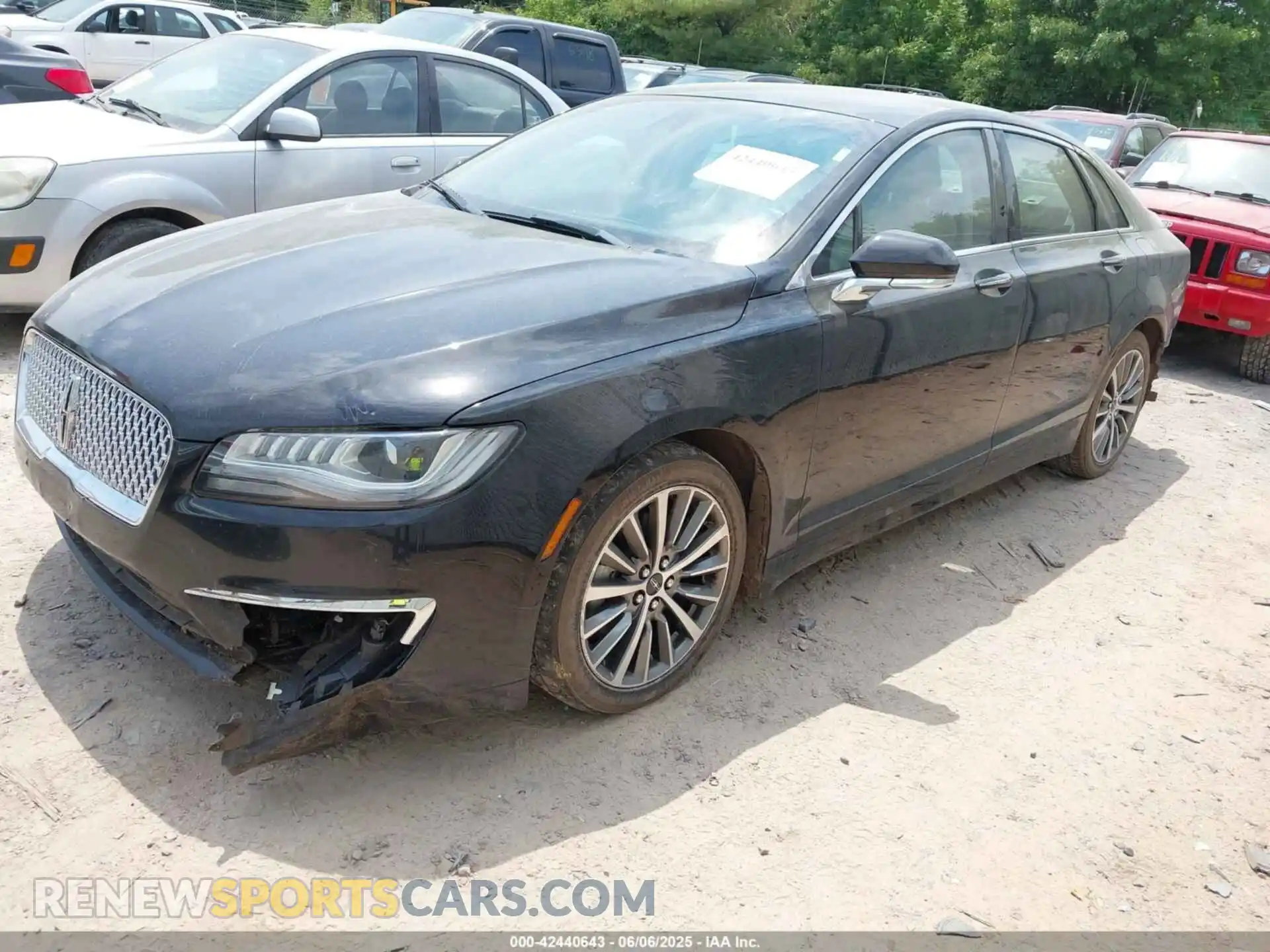2 Photograph of a damaged car 3LN6L5KU6LR614453 LINCOLN MKZ 2020