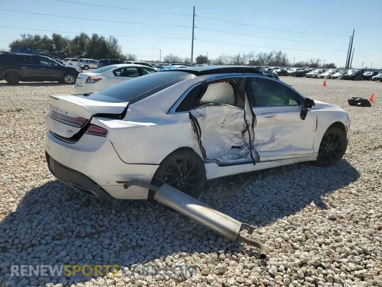 3 Photograph of a damaged car 3LN6L5LU4LR603885 LINCOLN MKZ 2020