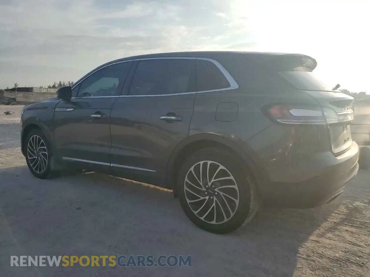 2 Photograph of a damaged car 2LMPJ6L90KBL35933 LINCOLN NAUTILUS 2019