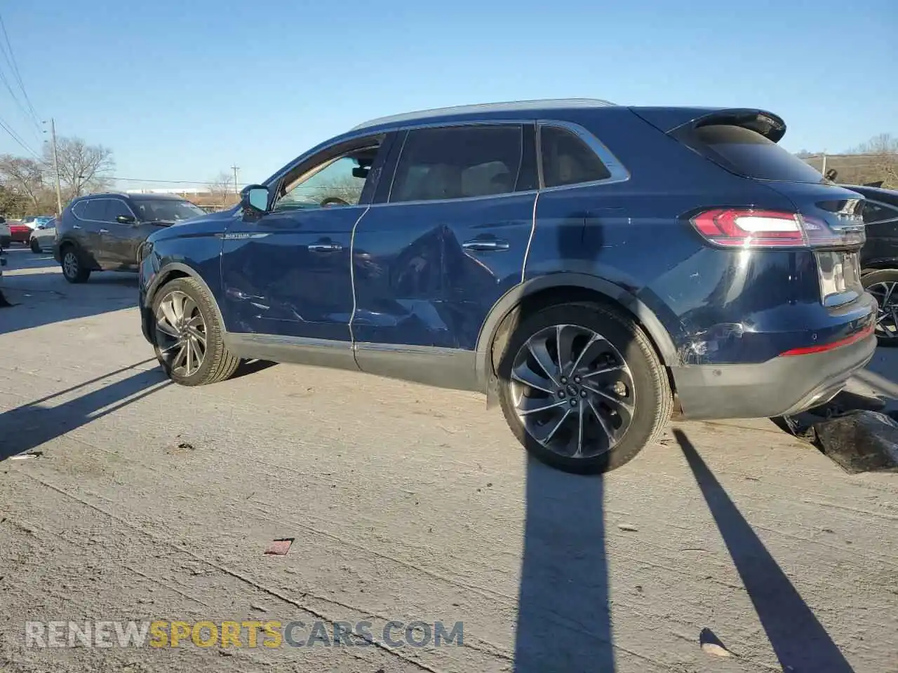 2 Photograph of a damaged car 2LMPJ6L92KBL31141 LINCOLN NAUTILUS 2019