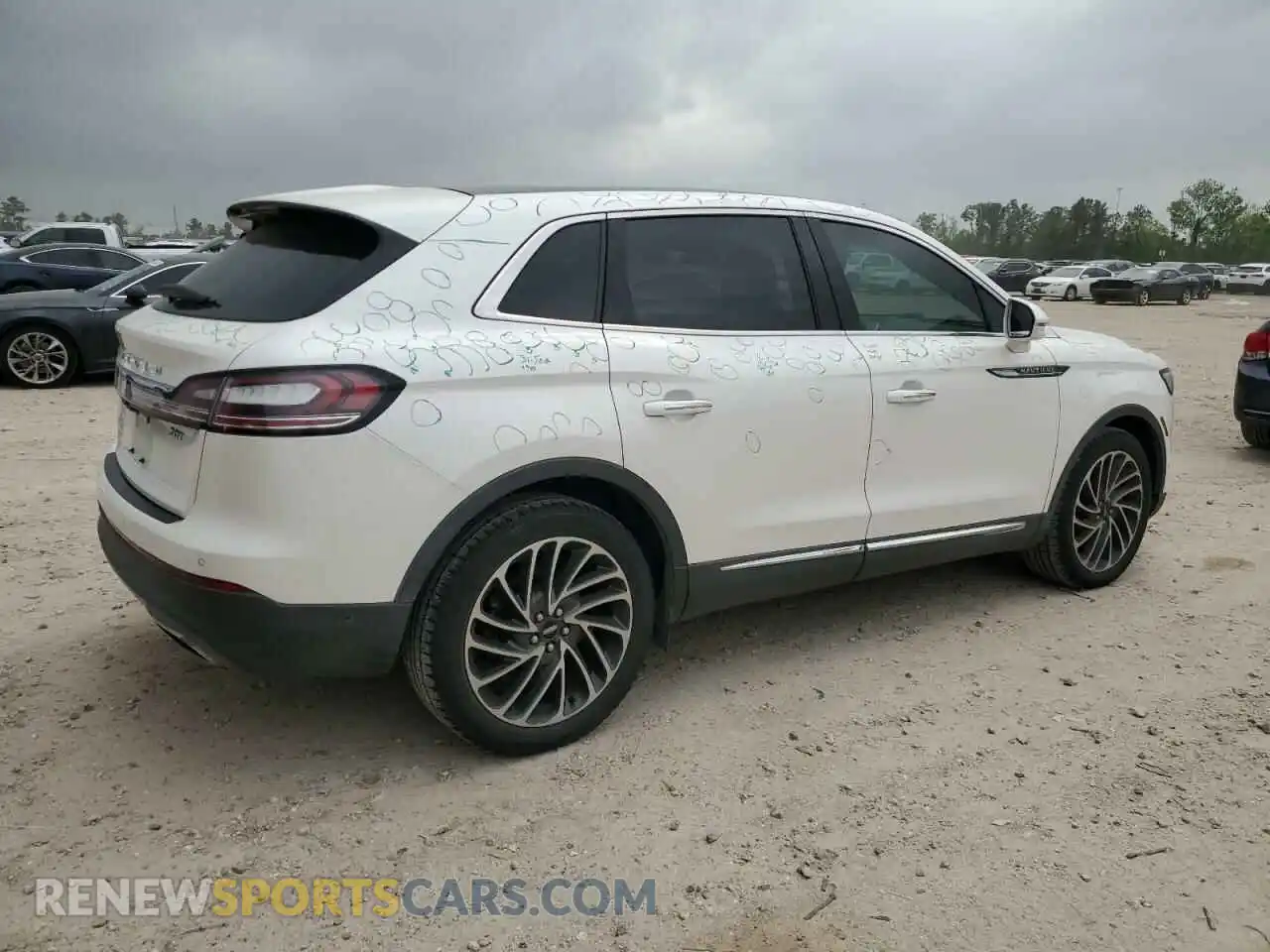3 Photograph of a damaged car 2LMPJ6L96KBL23155 LINCOLN NAUTILUS 2019