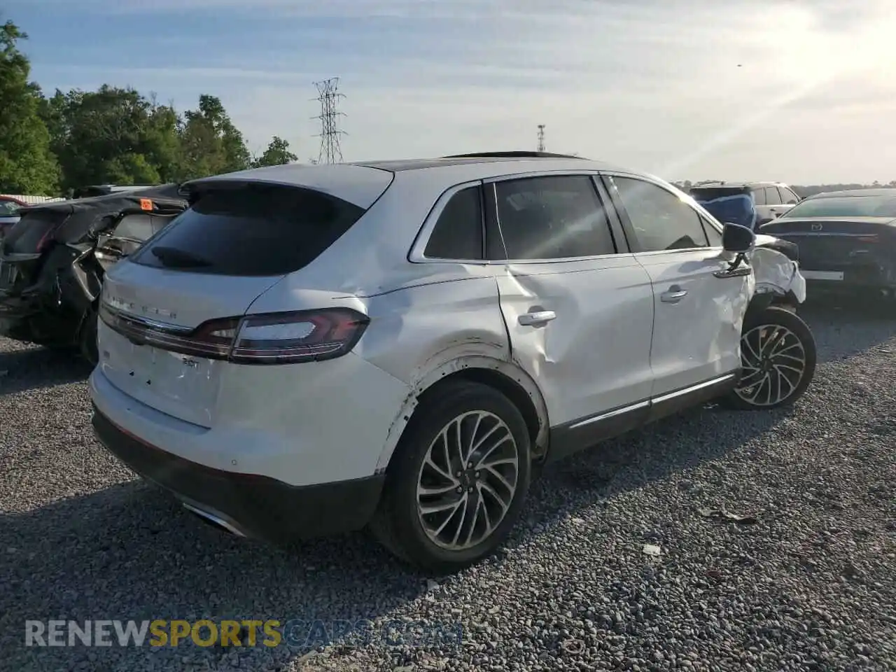 3 Photograph of a damaged car 2LMPJ6L98KBL12724 LINCOLN NAUTILUS 2019