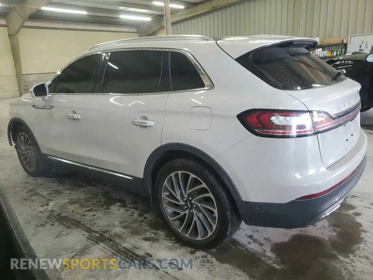 2 Photograph of a damaged car 2LMPJ6L99KBL28365 LINCOLN NAUTILUS 2019