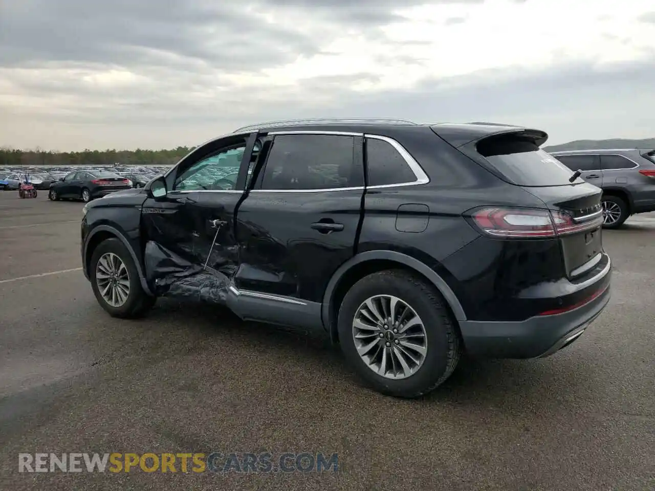 2 Photograph of a damaged car 2LMPJ8K98KBL46353 LINCOLN NAUTILUS 2019