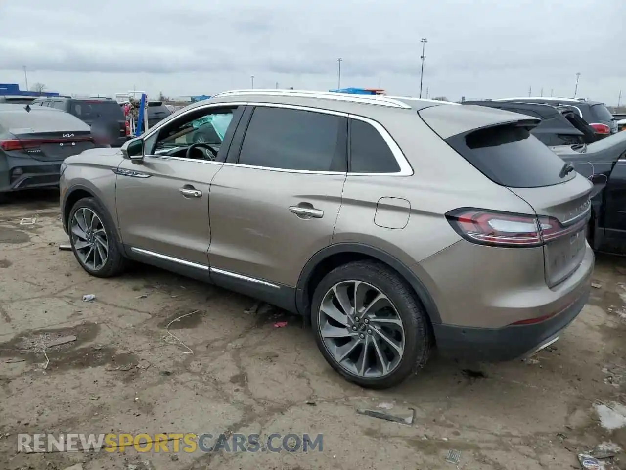 2 Photograph of a damaged car 2LMPJ8LP2KBL23664 LINCOLN NAUTILUS 2019