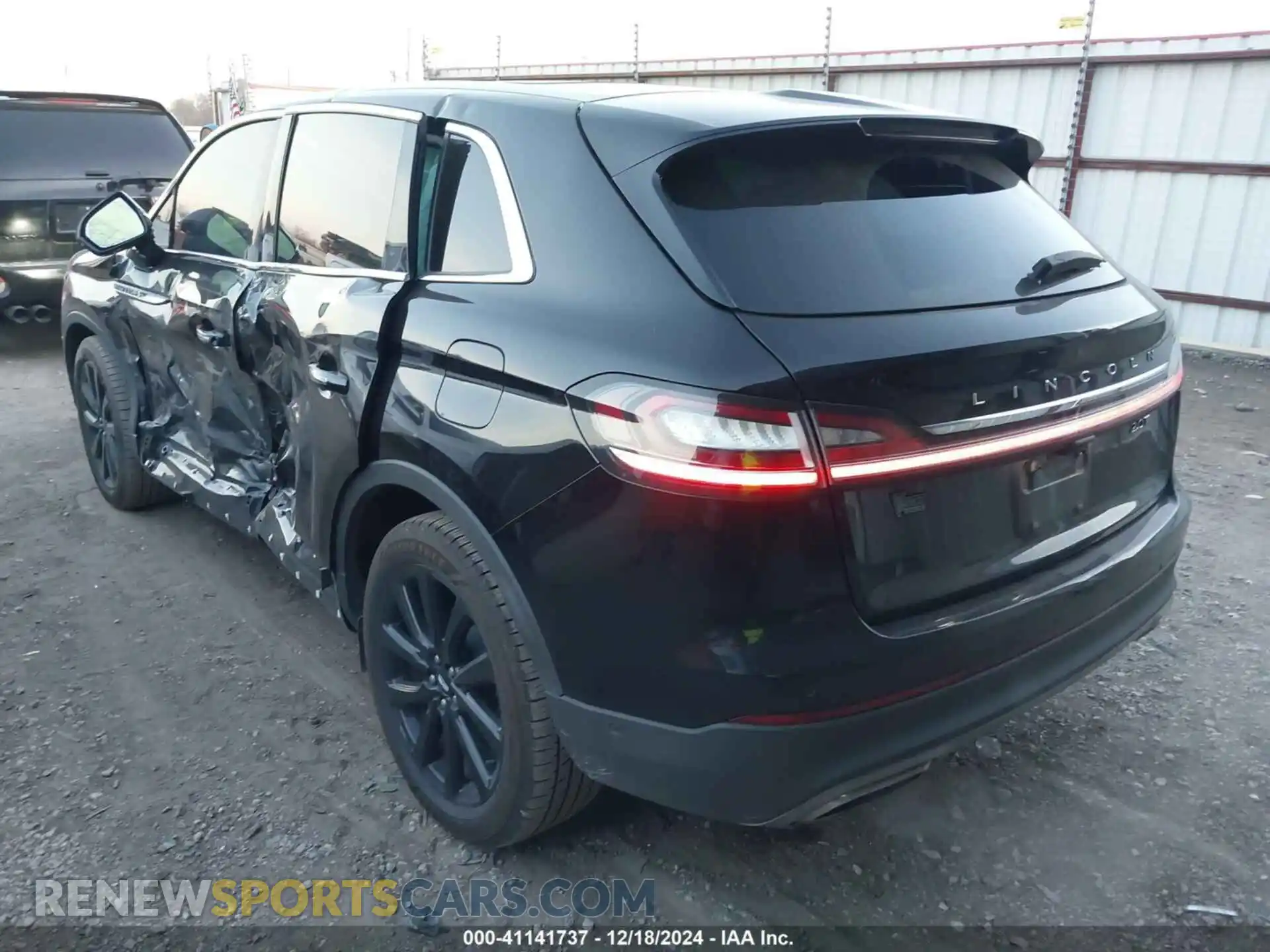 3 Photograph of a damaged car 2LMPJ6K95LBL24977 LINCOLN NAUTILUS 2020