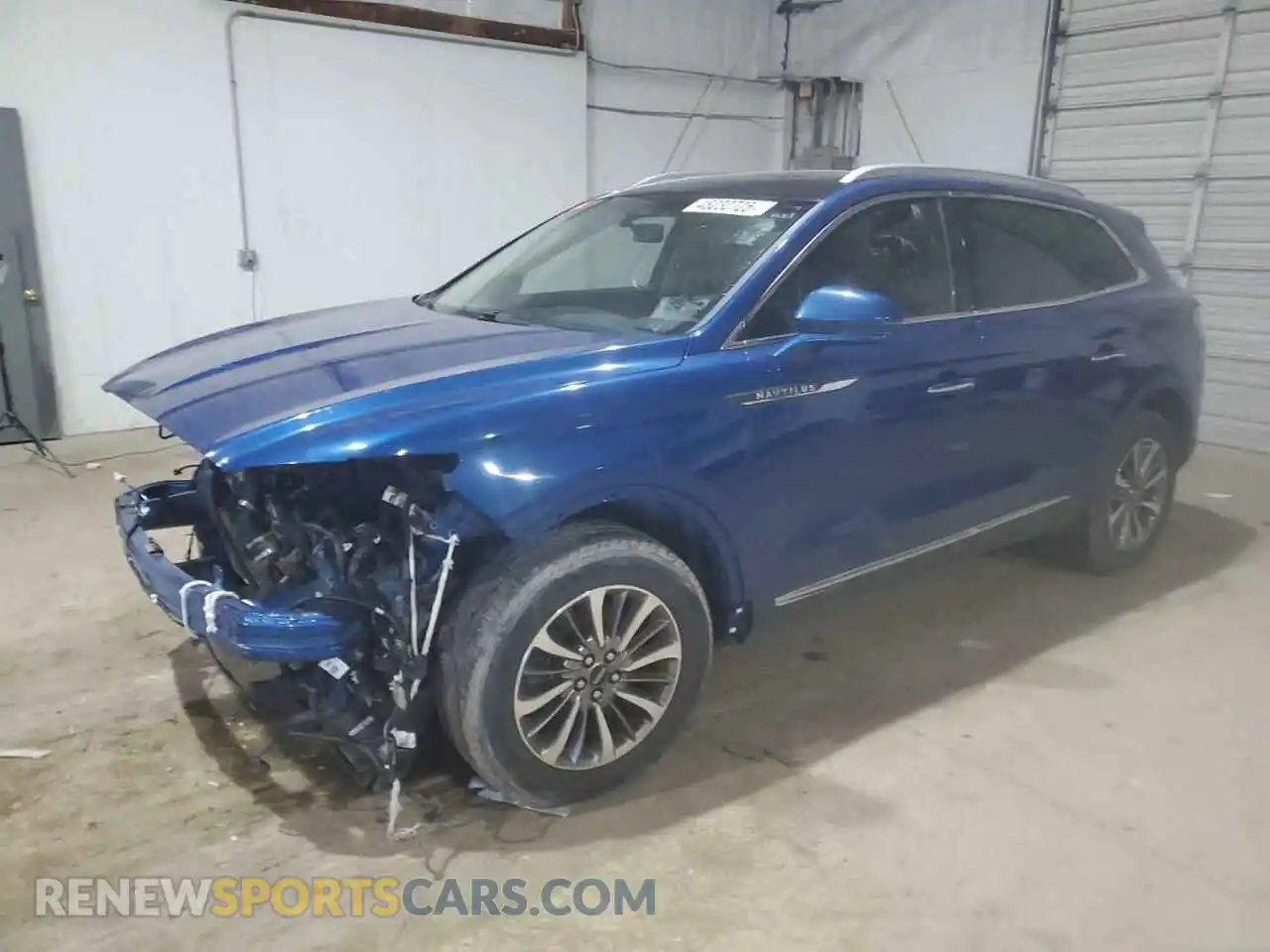 1 Photograph of a damaged car 2LMPJ8K90LBL00310 LINCOLN NAUTILUS 2020