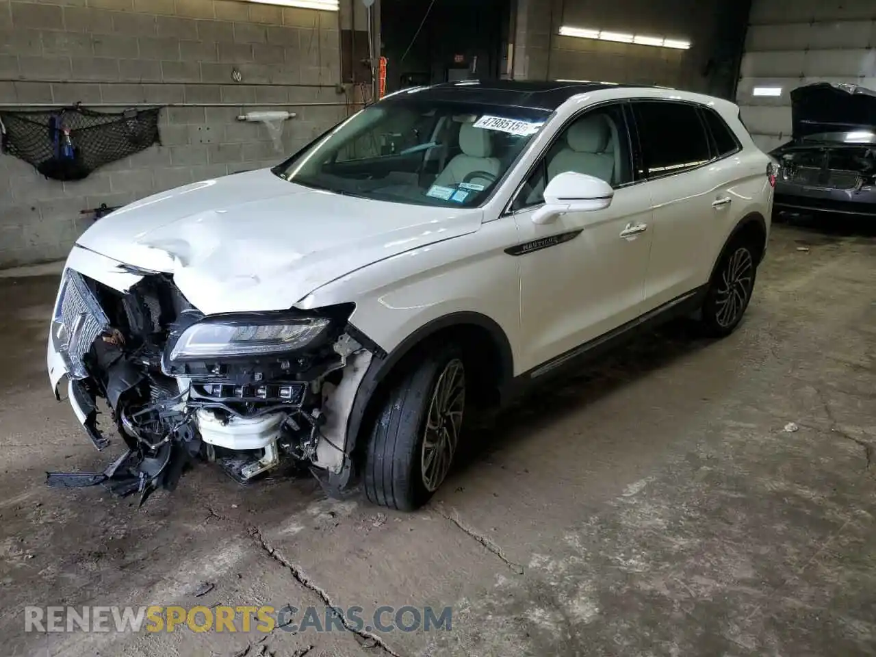 1 Photograph of a damaged car 2LMPJ8K9XLBL24923 LINCOLN NAUTILUS 2020